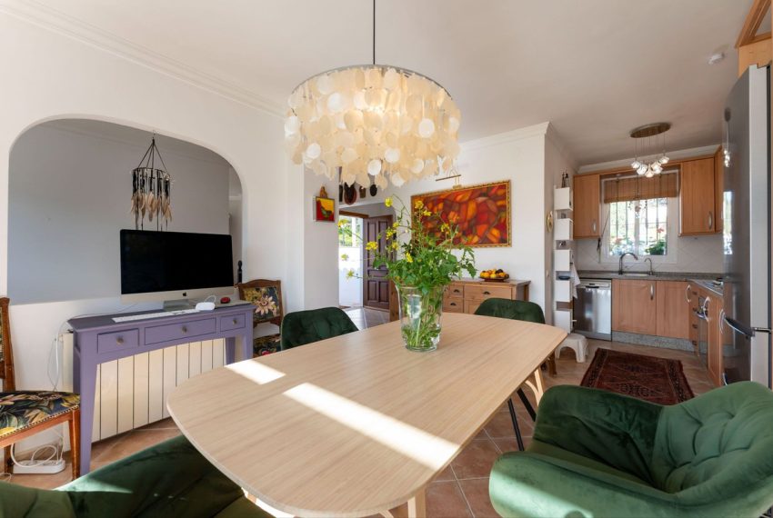 R4966264-Villa-For-Sale-Monda-Detached-2-Beds-146-Built-10