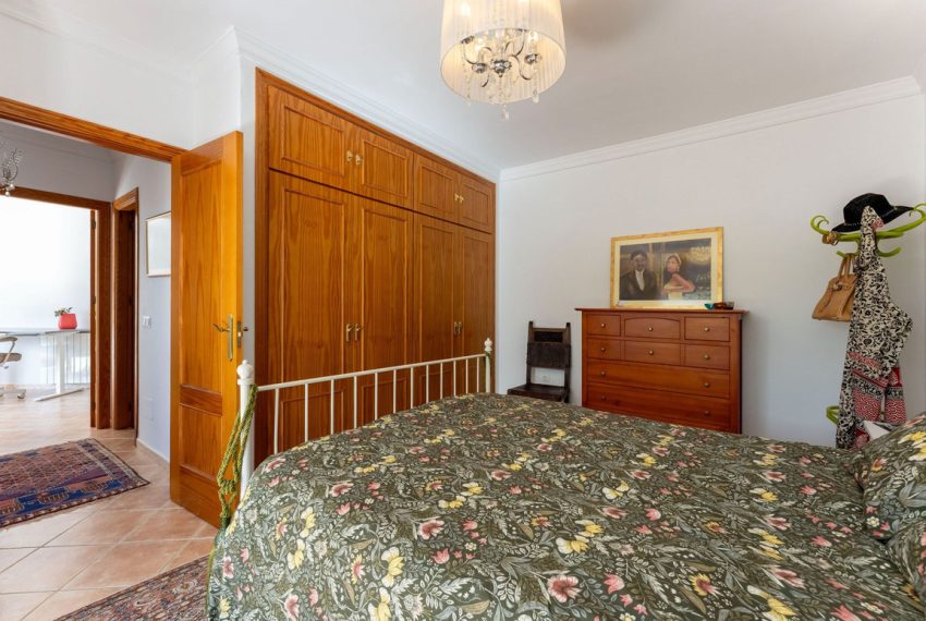 R4966264-Villa-For-Sale-Monda-Detached-2-Beds-146-Built-17