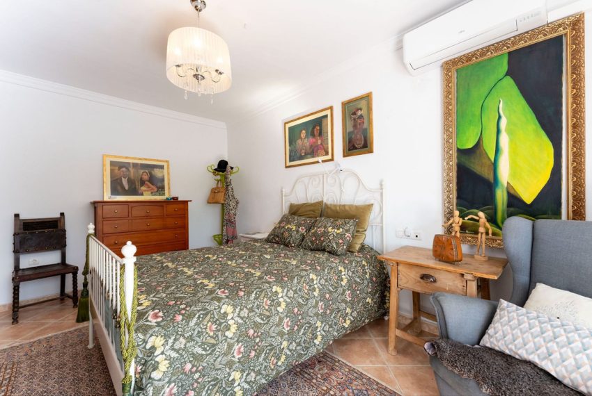 R4966264-Villa-For-Sale-Monda-Detached-2-Beds-146-Built-19