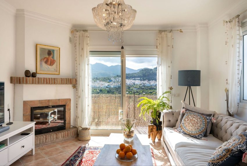 R4966264-Villa-For-Sale-Monda-Detached-2-Beds-146-Built-2