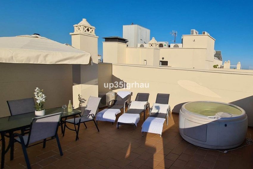 R4967008-Apartment-For-Sale-Estepona-Penthouse-2-Beds-79-Built-1