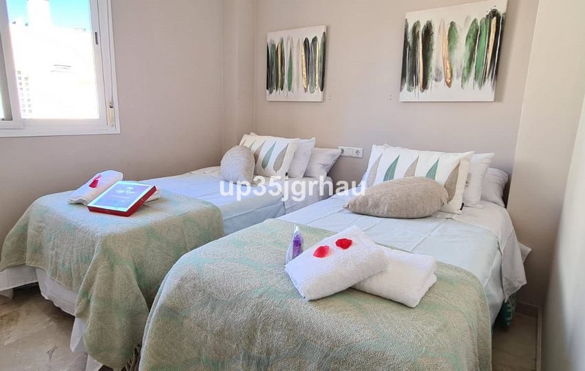 R4967008-Apartment-For-Sale-Estepona-Penthouse-2-Beds-79-Built-5