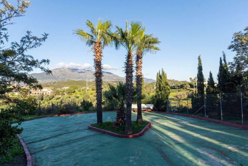 R4967011-Villa-For-Sale-Mijas-Costa-Detached-4-Beds-300-Built-4