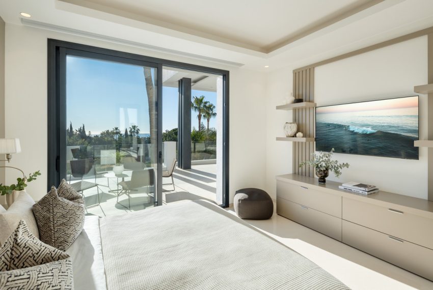 R4967308-Villa-For-Sale-The-Golden-Mile-Detached-5-Beds-492-Built-14