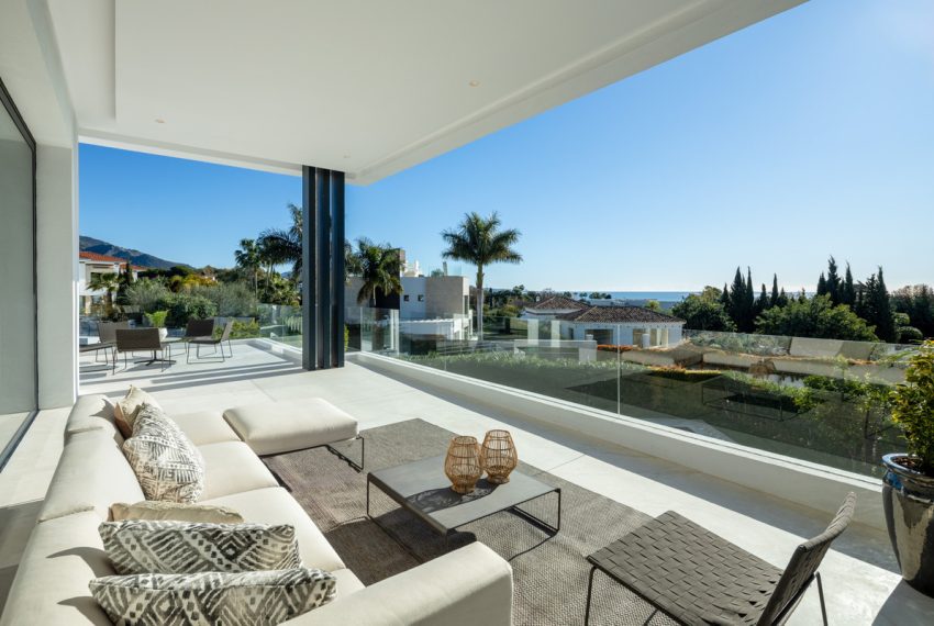 R4967308-Villa-For-Sale-The-Golden-Mile-Detached-5-Beds-492-Built-3