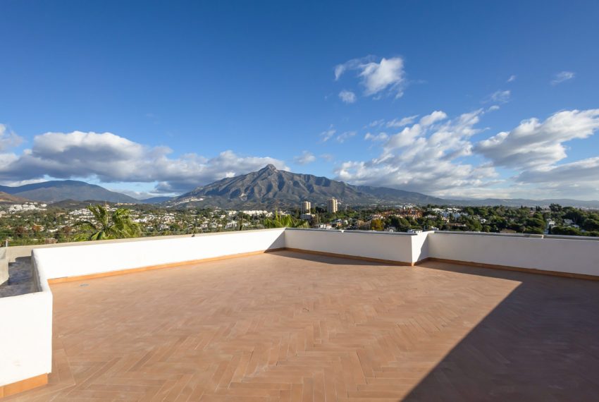 R4967512-Apartment-For-Sale-Nueva-Andalucia-Middle-Floor-2-Beds-100-Built-18