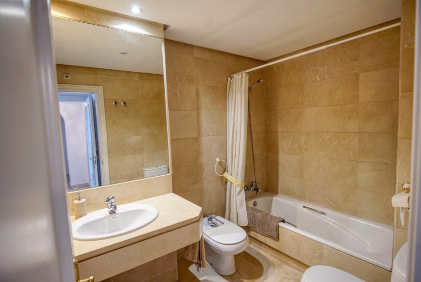 R4967548-Apartment-For-Sale-Puerto-Banus-Middle-Floor-2-Beds-105-Built-10