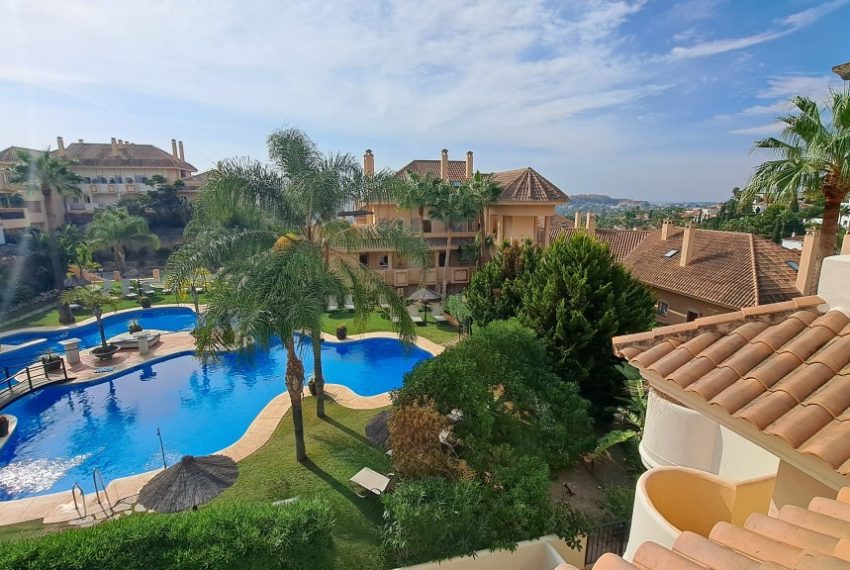 R4968640-Apartment-For-Sale-Nueva-Andalucia-Duplex-2-Beds-180-Built-10