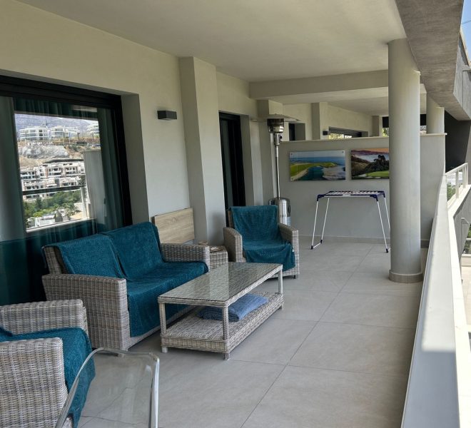 R4968649-Image 1-Middle Floor - 3 Beds - 175 Built