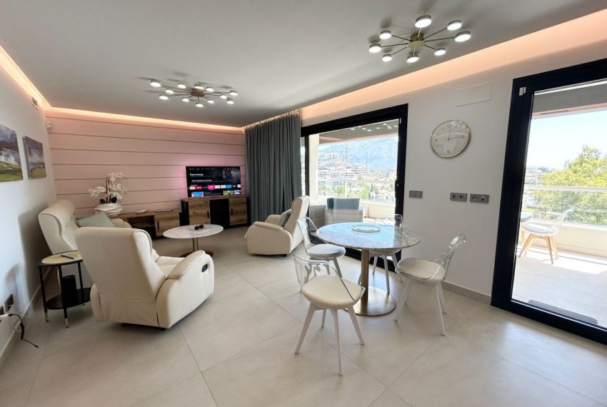 R4968649-Apartment-For-Sale-La-Quinta-Middle-Floor-3-Beds-175-Built-9