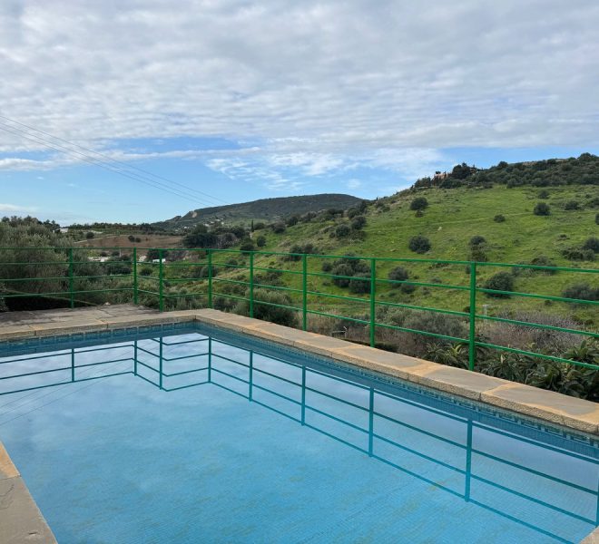 R4968871-Image 1-Finca - 4 Beds - 160 Built