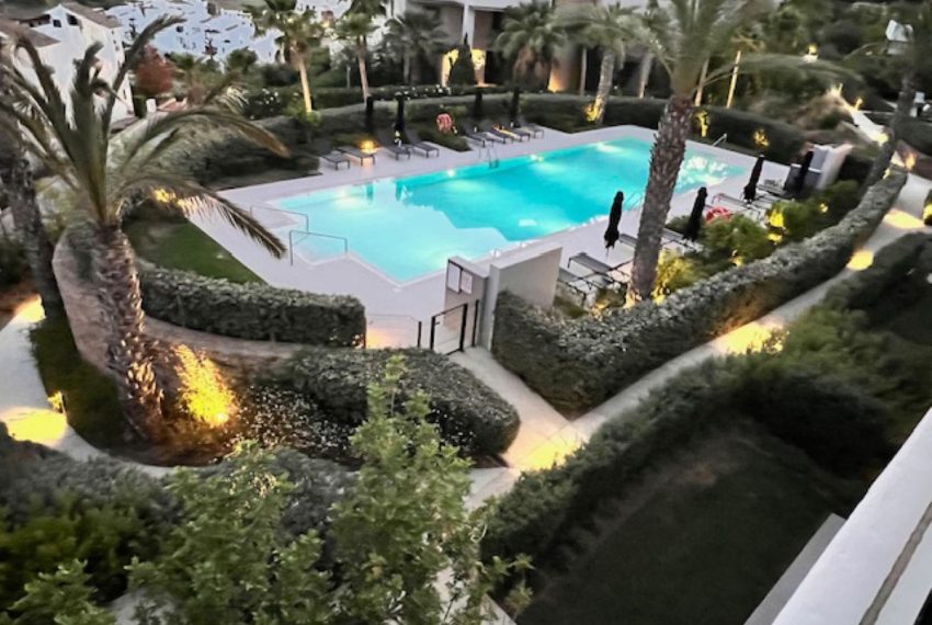 R4969369-Apartment-For-Sale-Los-Arqueros-Penthouse-2-Beds-130-Built-2