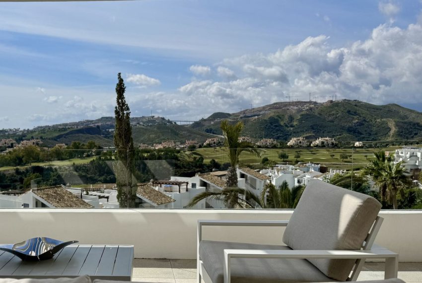 R4969369-Apartment-For-Sale-Los-Arqueros-Penthouse-2-Beds-130-Built-4