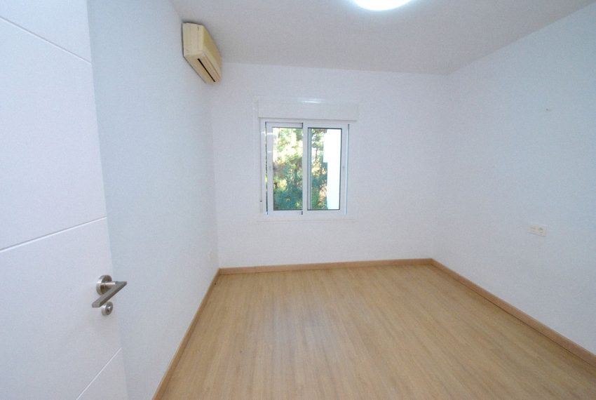 R4969405-Villa-For-Sale-Calahonda-Semi-Detached-2-Beds-112-Built-10