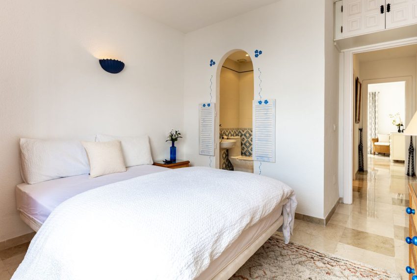 R4969852-Apartment-For-Sale-El-Paraiso-Penthouse-2-Beds-70-Built-18