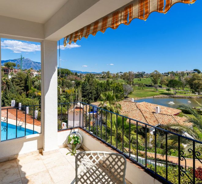 R4969852-Image 1-Penthouse - 2 Beds - 70 Built