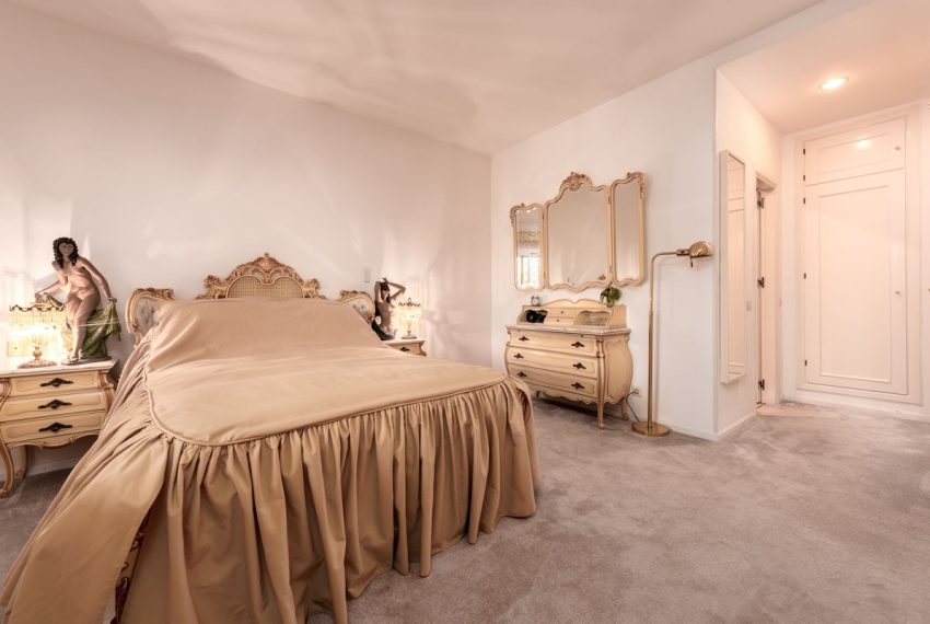 R4974649-Apartment-For-Sale-Nueva-Andalucia-Middle-Floor-3-Beds-186-Built-13