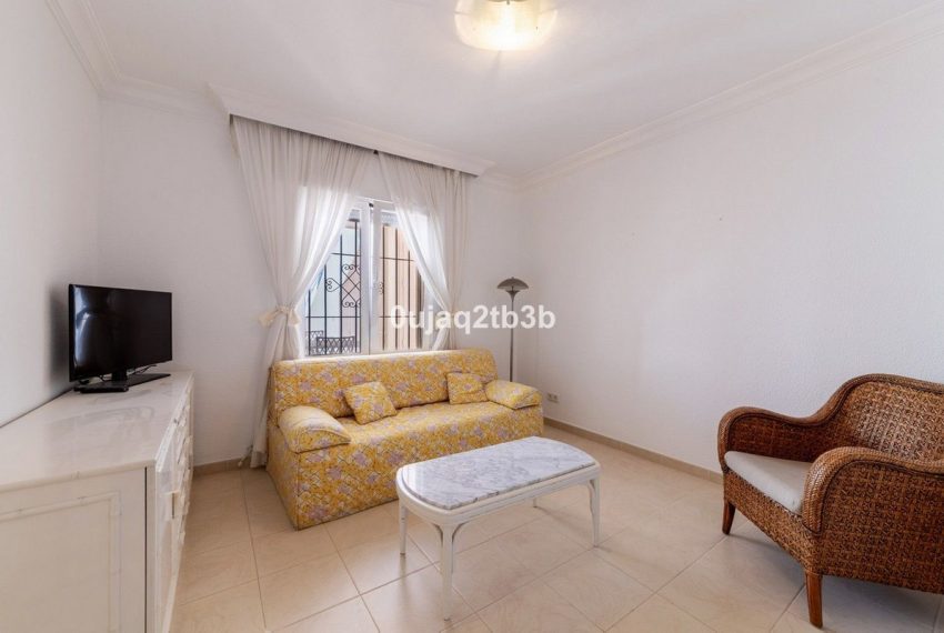R4974682-Apartment-For-Sale-Nueva-Andalucia-Ground-Floor-3-Beds-143-Built-14