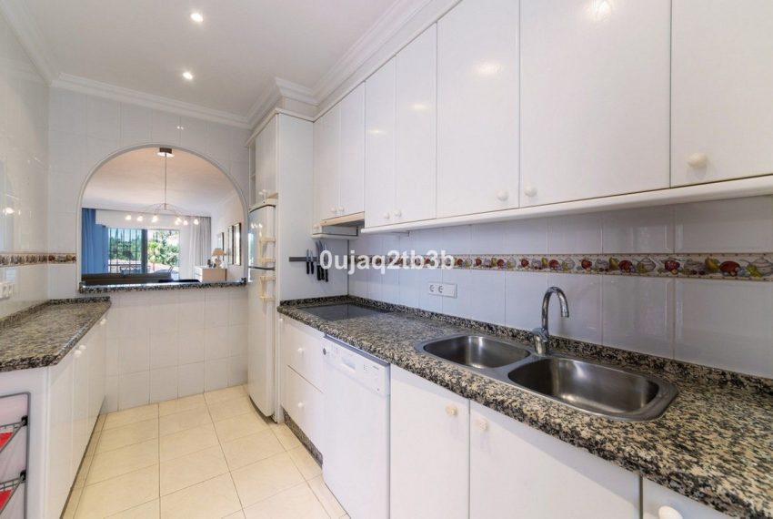R4974682-Apartment-For-Sale-Nueva-Andalucia-Ground-Floor-3-Beds-143-Built-17