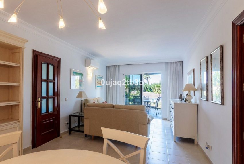 R4974682-Apartment-For-Sale-Nueva-Andalucia-Ground-Floor-3-Beds-143-Built-4