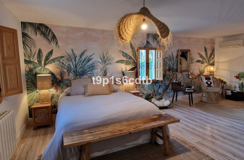 R4974733-Villa-For-Sale-Coin-Finca-8-Beds-398-Built-11