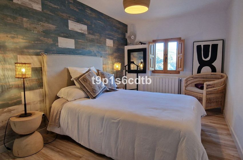 R4974733-Villa-For-Sale-Coin-Finca-8-Beds-398-Built-14