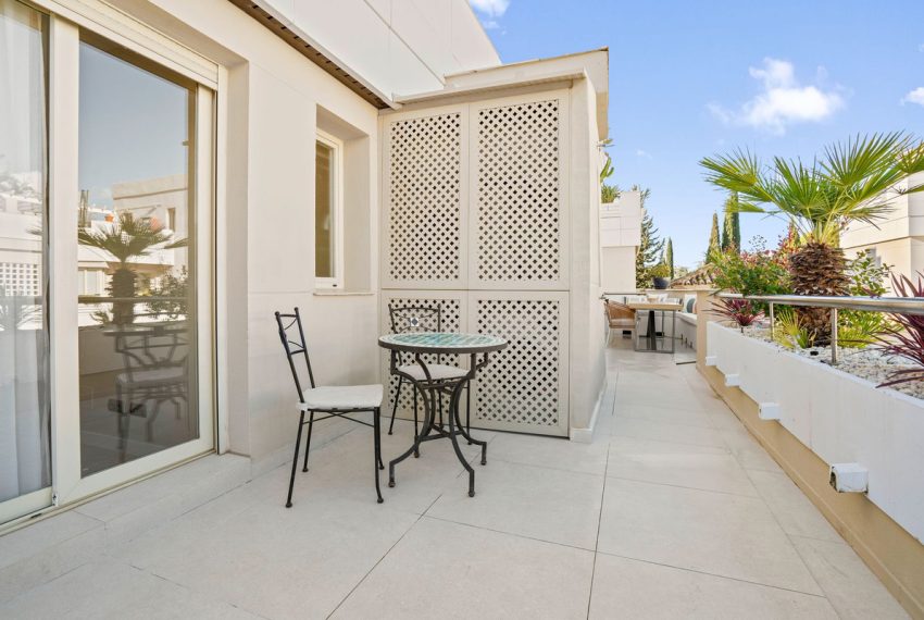 R4974862-Apartment-For-Sale-Aloha-Penthouse-3-Beds-148-Built-15