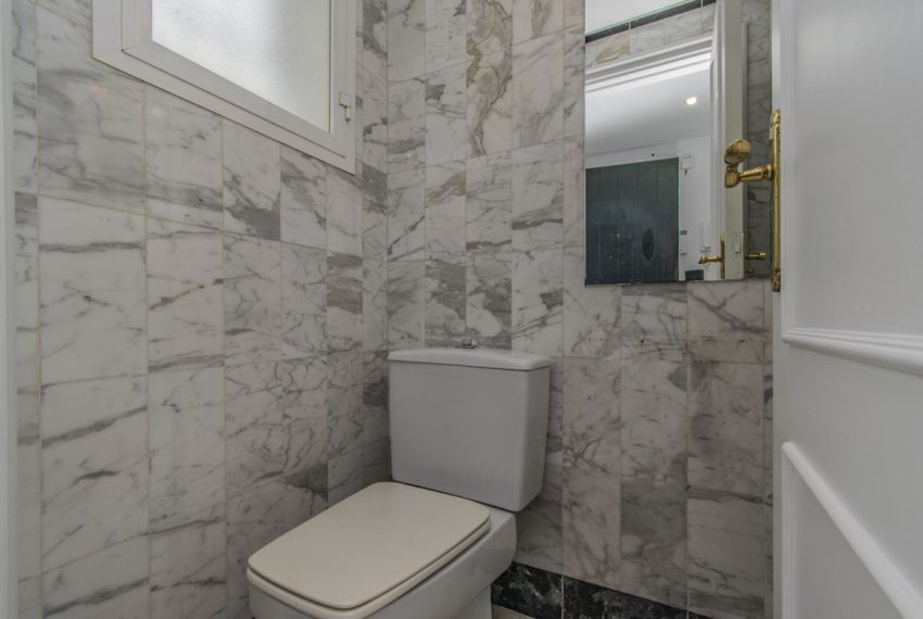 R4976134-Apartment-For-Sale-Nagueles-Penthouse-1-Beds-71-Built-15
