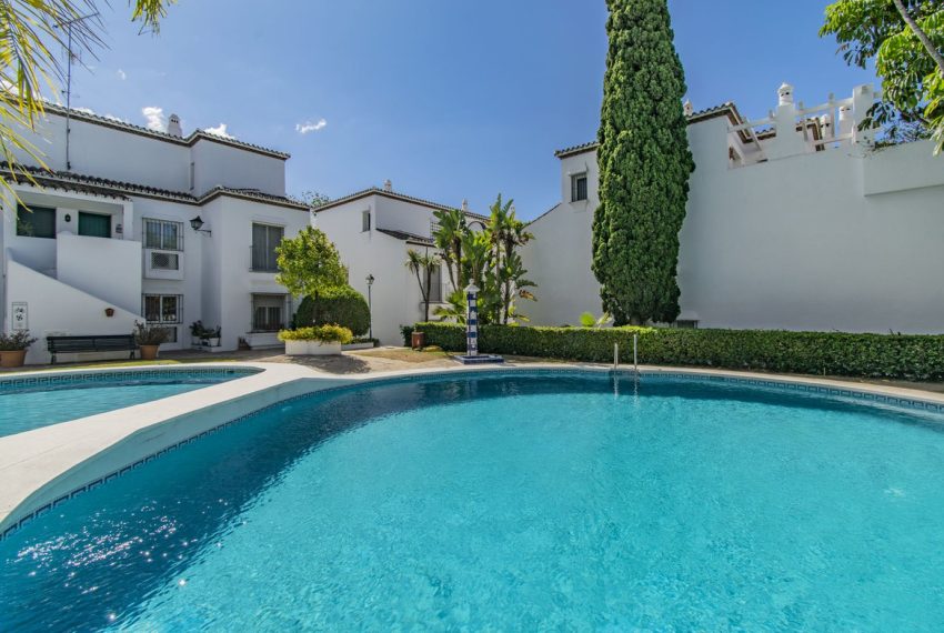 R4976134-Apartment-For-Sale-Nagueles-Penthouse-1-Beds-71-Built-6