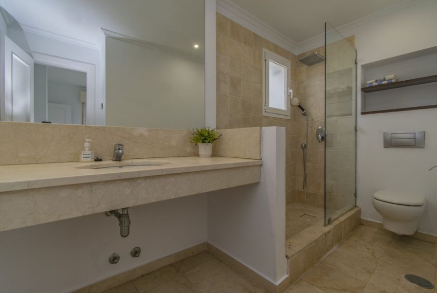 R4976134-Apartment-For-Sale-Nagueles-Penthouse-1-Beds-71-Built-7