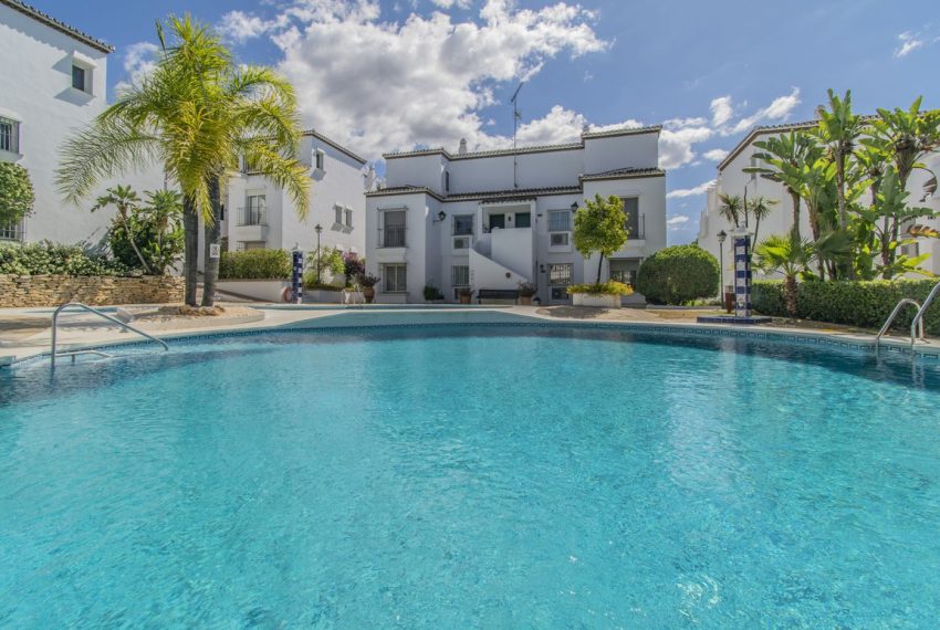 R4976134-Apartment-For-Sale-Nagueles-Penthouse-1-Beds-71-Built-8