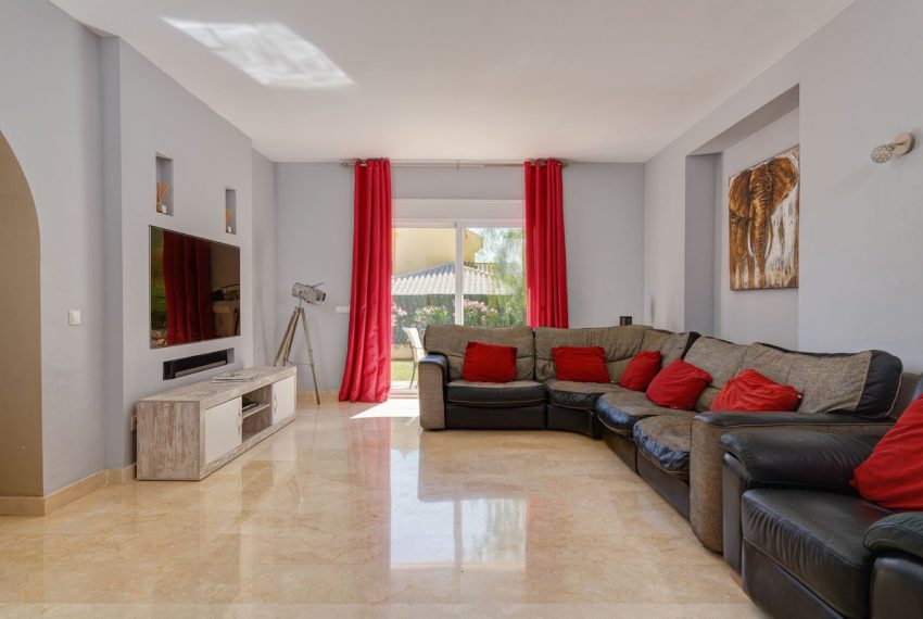 R4976185-Villa-For-Sale-Mijas-Golf-Detached-4-Beds-275-Built-17