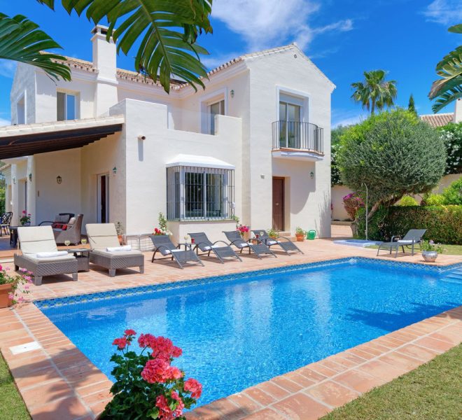 R4976185-Image 1-Detached - 4 Beds - 275 Built