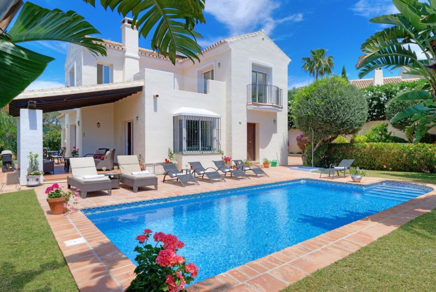R4976185-Villa-For-Sale-Mijas-Golf-Detached-4-Beds-275-Built