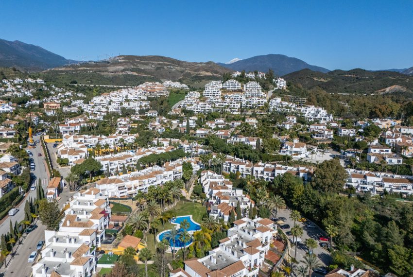 R4976461-Apartment-For-Sale-Nueva-Andalucia-Middle-Floor-2-Beds-85-Built-16