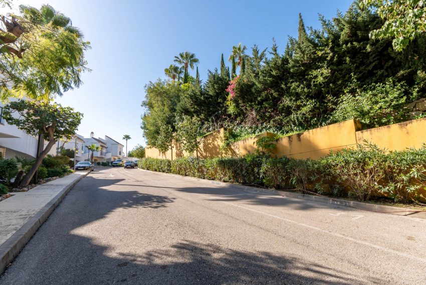 R4976461-Apartment-For-Sale-Nueva-Andalucia-Middle-Floor-2-Beds-85-Built-17