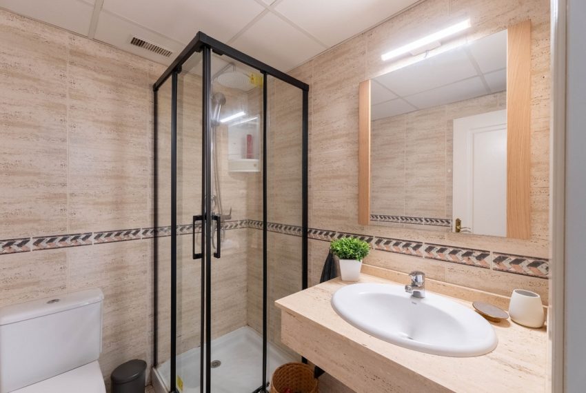 R4976461-Apartment-For-Sale-Nueva-Andalucia-Middle-Floor-2-Beds-85-Built-9