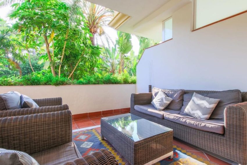 R4976485-Apartment-For-Sale-The-Golden-Mile-Ground-Floor-3-Beds-229-Built-18