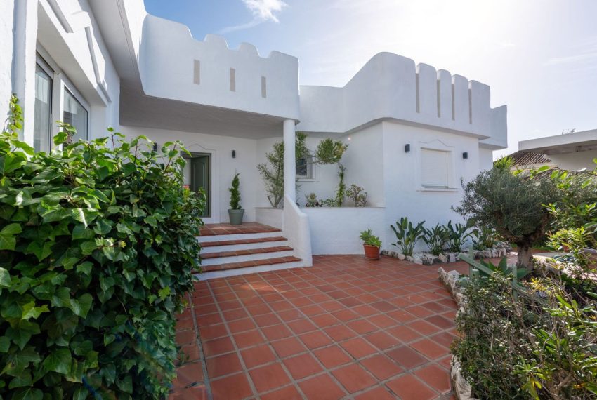 R4976497-Villa-For-Sale-Cabopino-Detached-4-Beds-200-Built-19