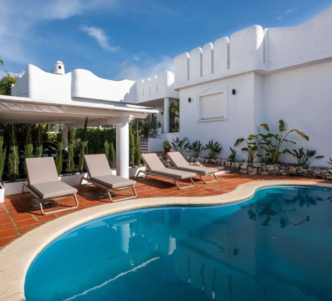 R4976497-Image 1-Detached - 4 Beds - 200 Built