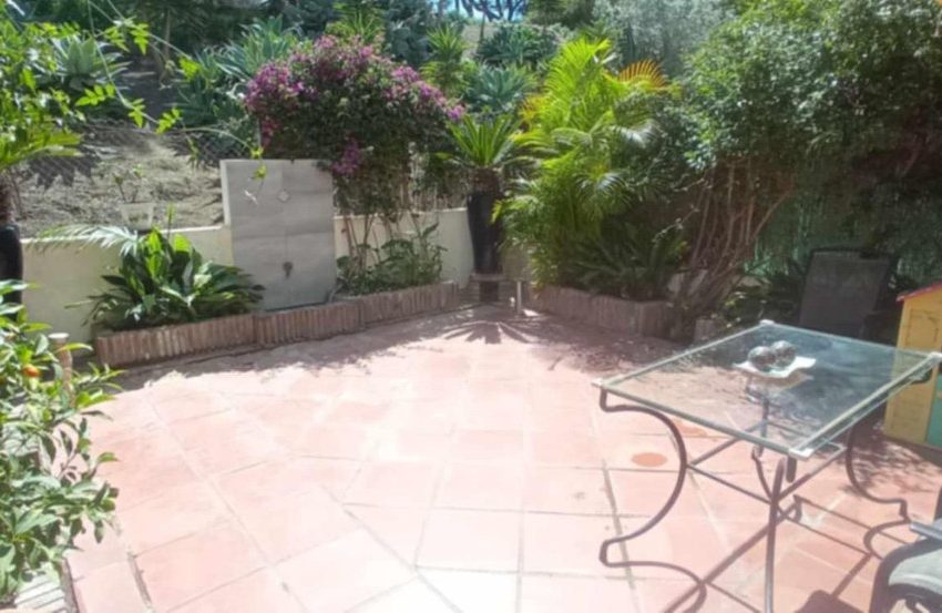 R4976590-Townhouse-For-Sale-Aloha-Terraced-3-Beds-208-Built-1