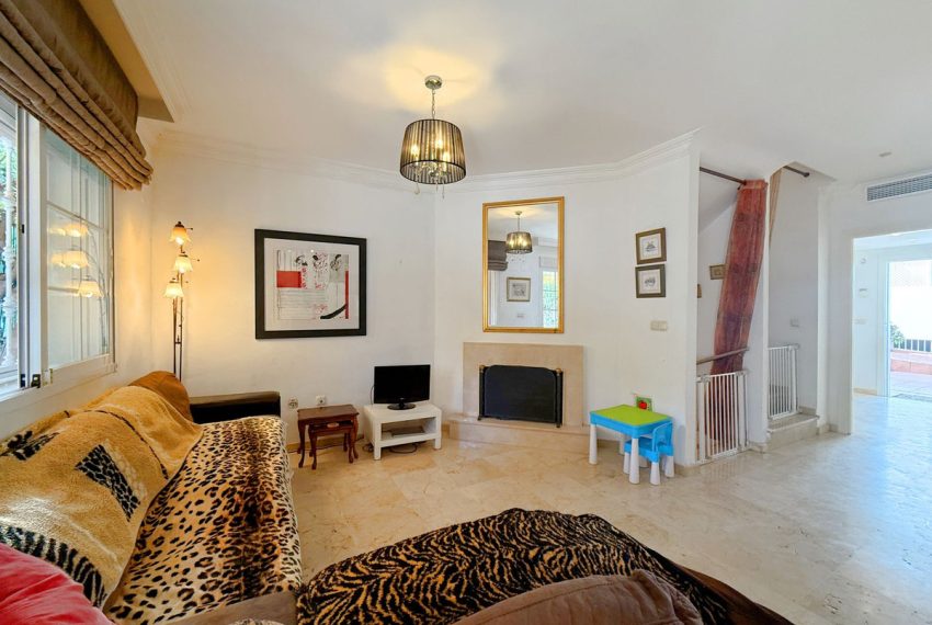 R4976590-Townhouse-For-Sale-Aloha-Terraced-3-Beds-208-Built-10
