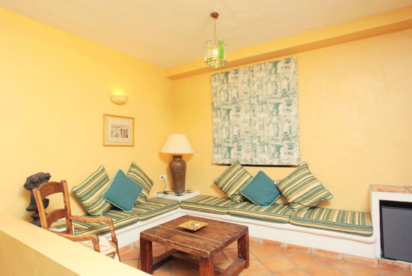 R4976917-Villa-For-Sale-Mijas-Detached-10-Beds-1232-Built-5