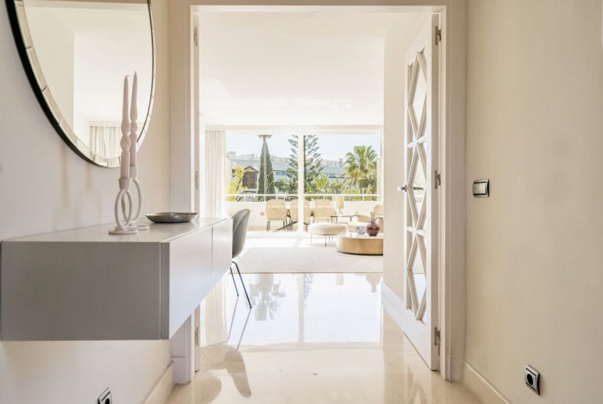R4976989-Apartment-For-Sale-The-Golden-Mile-Penthouse-Duplex-3-Beds-173-Built-14