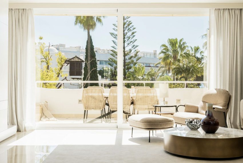 R4976989-Apartment-For-Sale-The-Golden-Mile-Penthouse-Duplex-3-Beds-173-Built-18