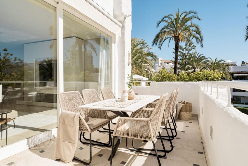 R4976989-Apartment-For-Sale-The-Golden-Mile-Penthouse-Duplex-3-Beds-173-Built-19