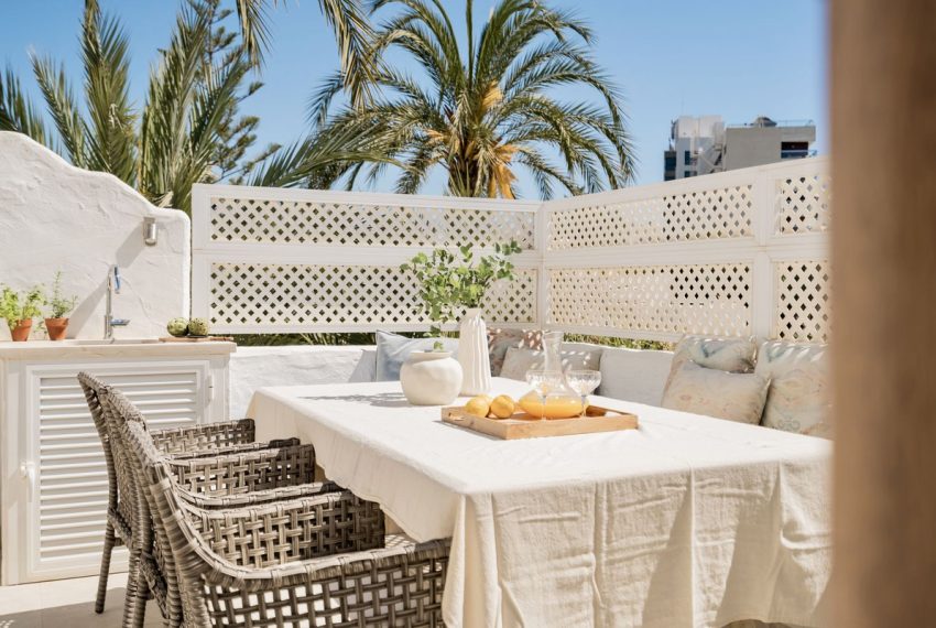 R4976989-Apartment-For-Sale-The-Golden-Mile-Penthouse-Duplex-3-Beds-173-Built-4