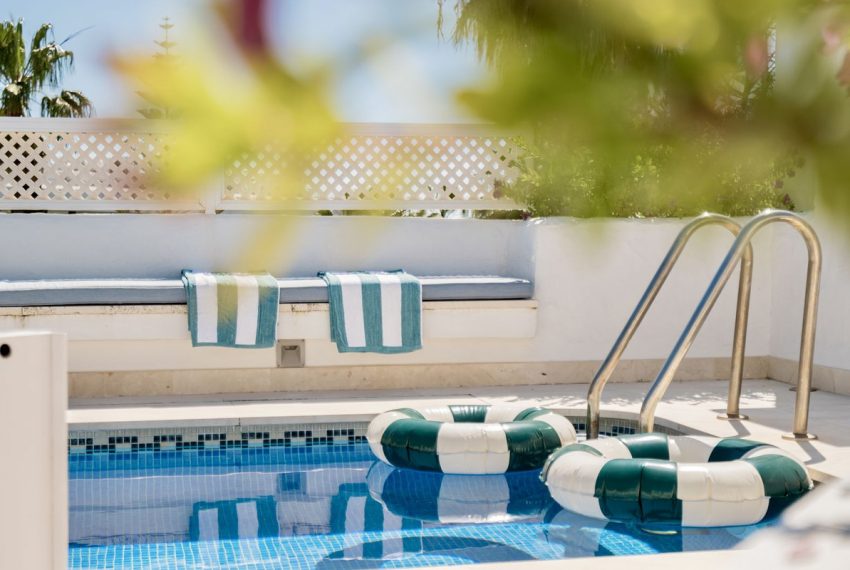 R4976989-Apartment-For-Sale-The-Golden-Mile-Penthouse-Duplex-3-Beds-173-Built-7