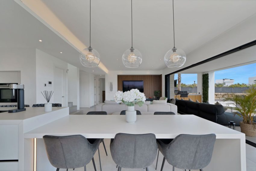 R4977040-Villa-For-Sale-La-Cala-Golf-Detached-4-Beds-300-Built-9