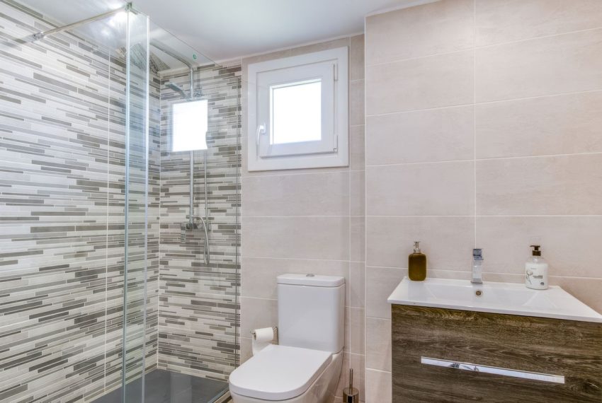 R4978900-Townhouse-For-Sale-Nueva-Andalucia-Terraced-3-Beds-87-Built-18